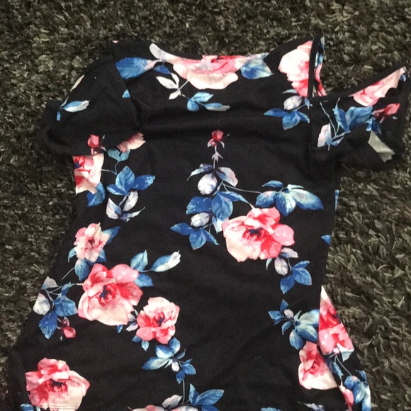 Floral print top - Picture 2 of 2